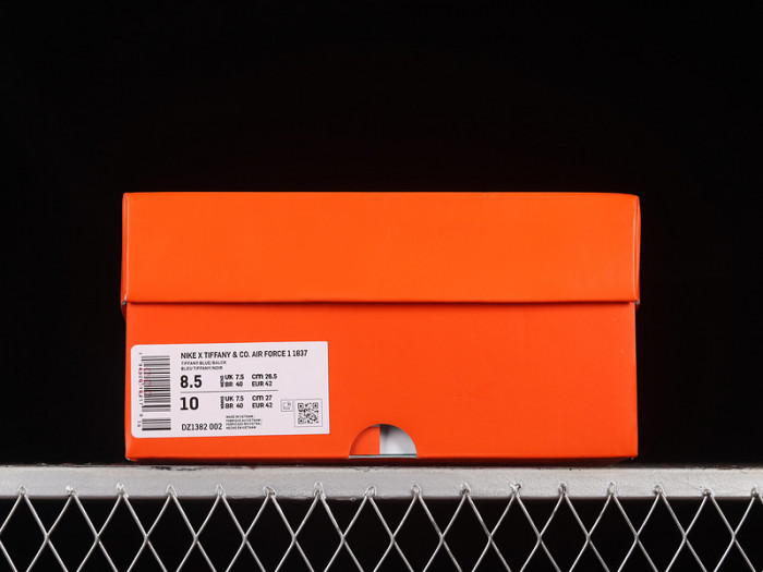 T*f*ny & co. x air force 1 low dz1382-002