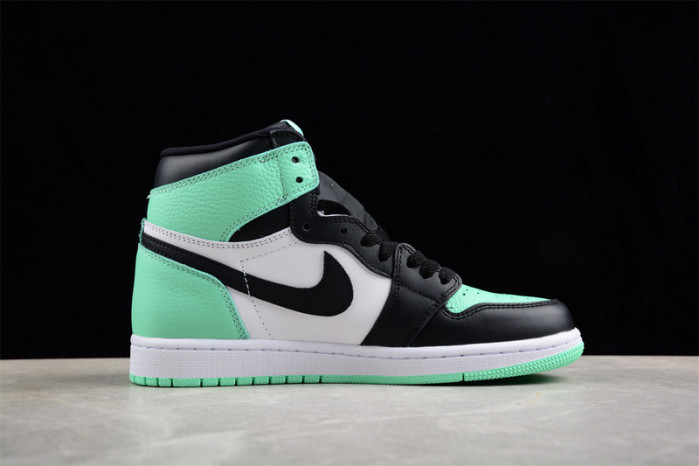 air jordan 1 "green glow" dz5485-130