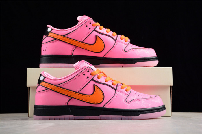 powerpuff girls x nike sb dunk low pro "blossom" fd2631-600
