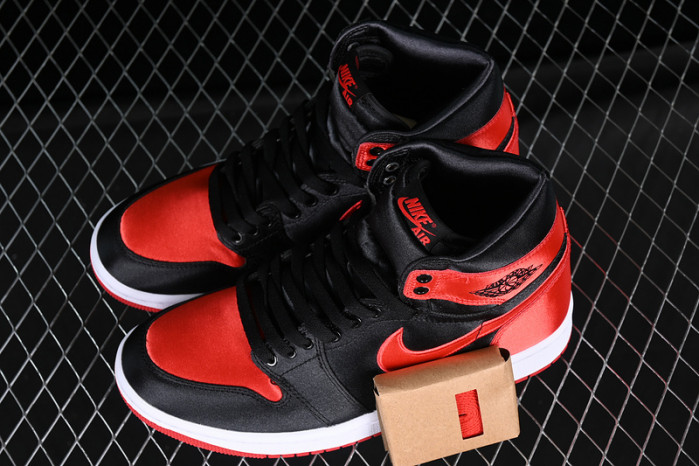air jordan 1 high og wmns satin bred fd4810-061