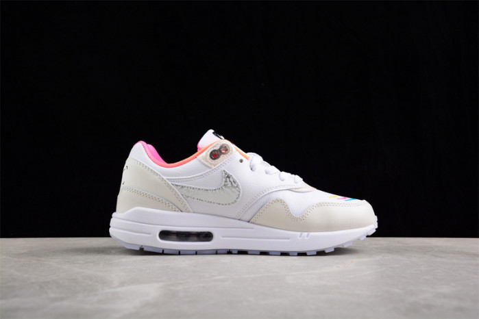 nike air max 1 "unlock your space" fn0608-101