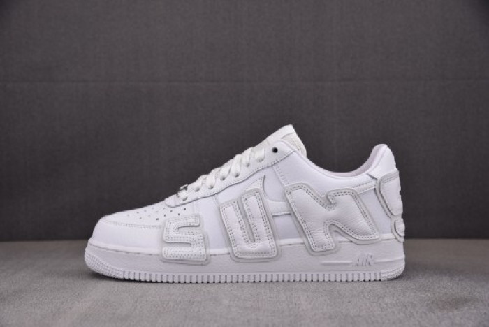 NIKE AIR FORCE 1 LOW CACTUS PLANT FLEA MARKET WHITE FQ7069-100