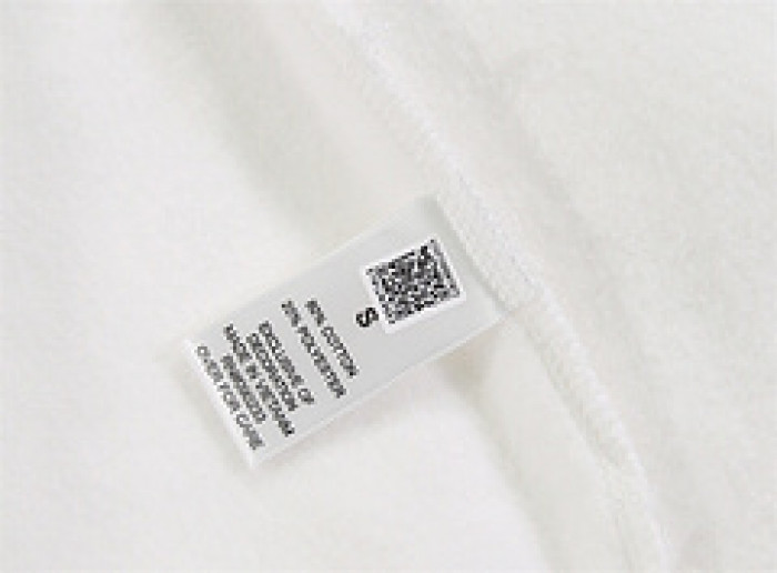 essentials hoodie h011