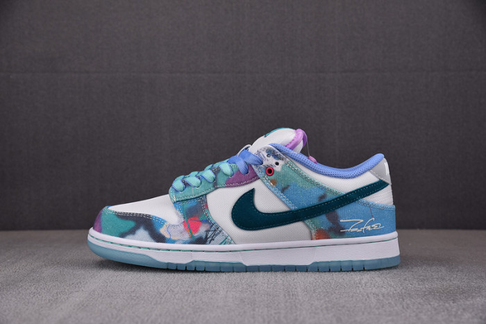 nike sb dunk low futura laboratories bleached aqua hf6061-400