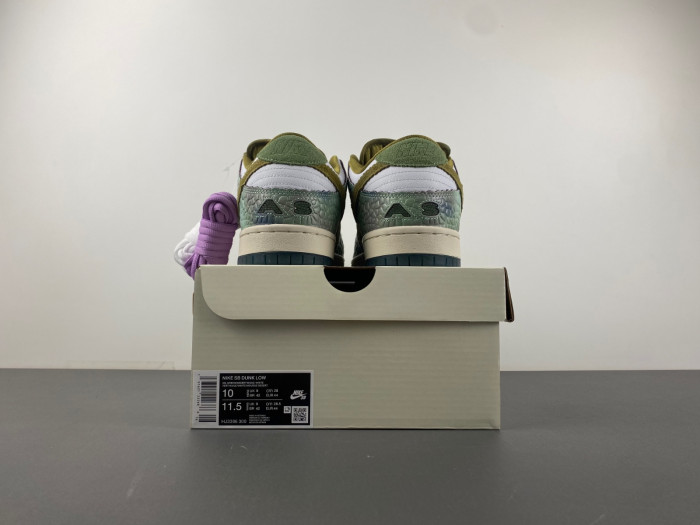 NIKE SB DUNK LOW ALEXIS SABLONE CHAMELEON HJ3386-300