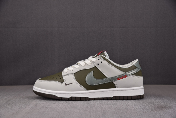 NIKE DUNK LOW YEAR OF THE SNAKE HV5980-231