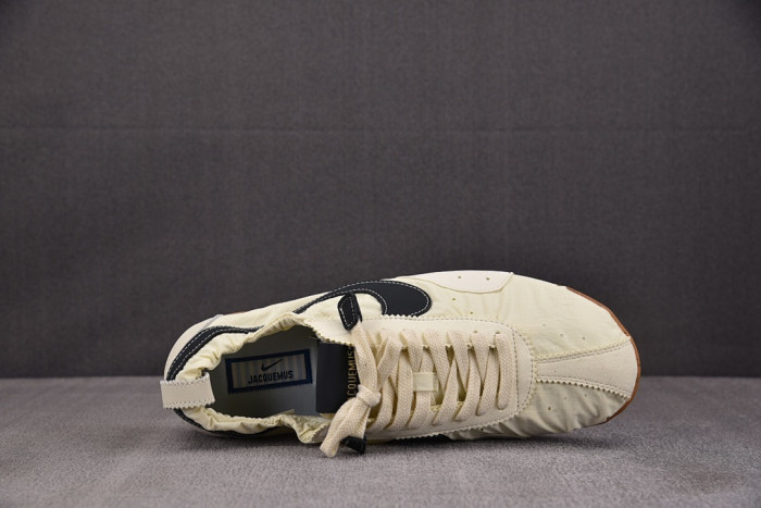 Nike Moon Shoe SP Jacquemus Alabaster HV8547-700