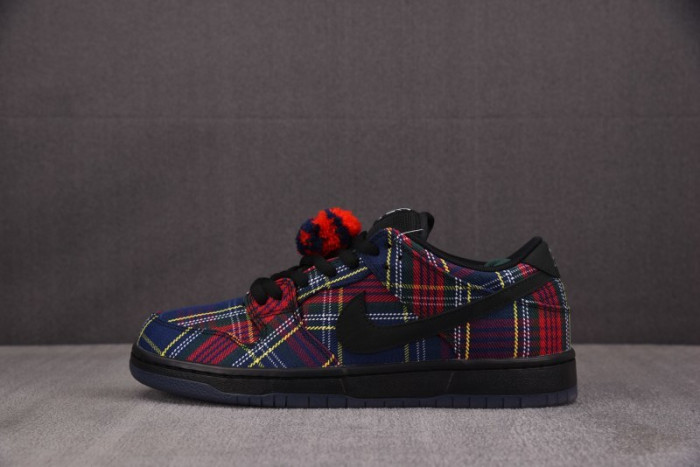 Nike SB Dunk Low Nardwuar - II1493-600