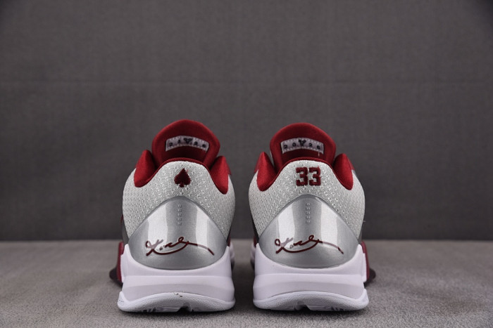 Nike Kobe 5 Protro “Lower Merion Aces” IM0557-001