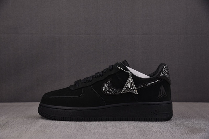 NIKE AIR FORCE 1 Ja Morant x Swarovski IQ9772-001