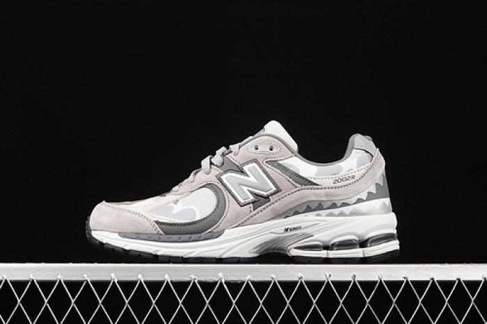 new balance 2002r bape grey camo m2002rbg