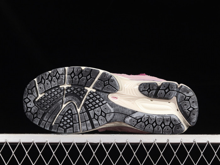 new balance 2002r protection pack pink m2002rdh