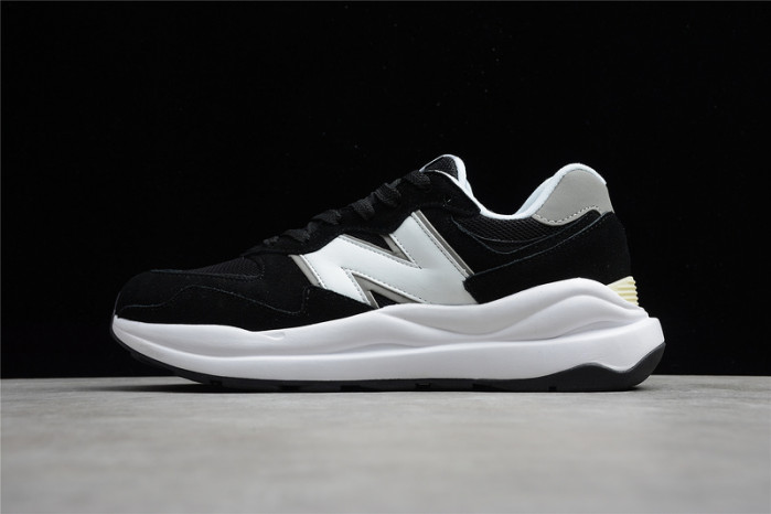 new balance 57/40 team black - m5740cb