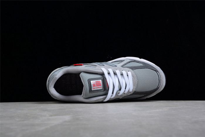 new balance 2002r protection m990vs4