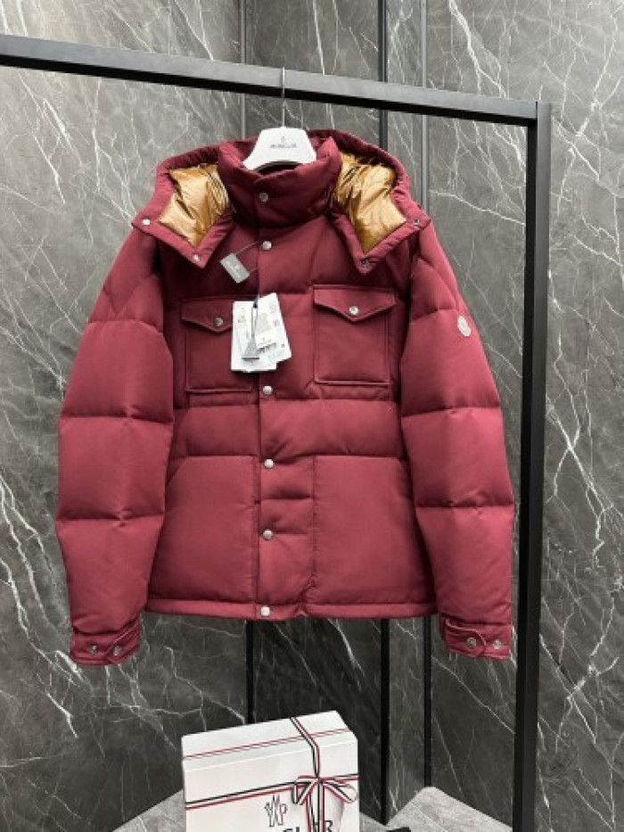 M0NCLER COAT