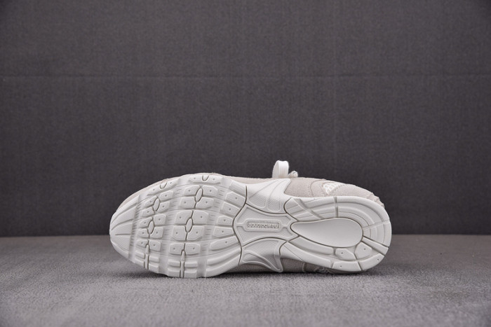 new balance x miu miu nb5300