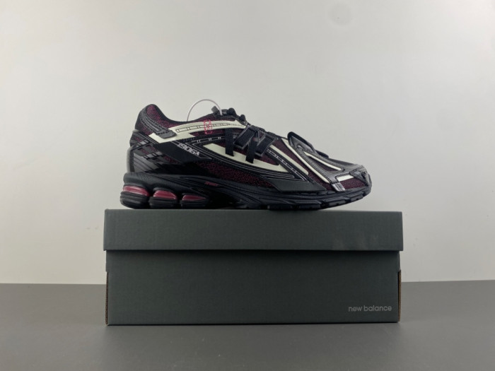 New Balance 1906A Black Pink U1906AD