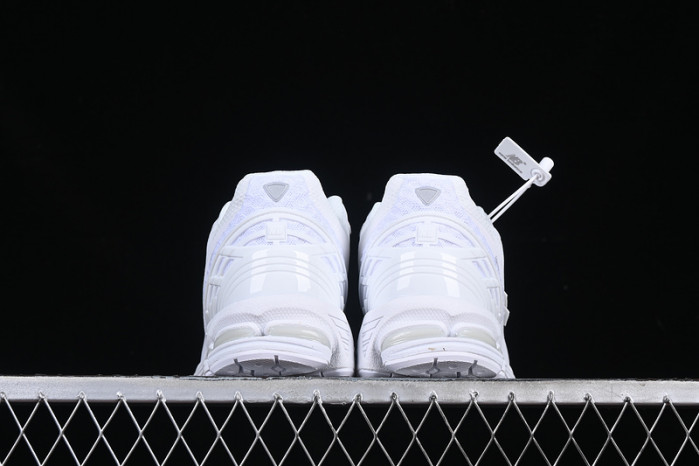 NEW BALANCE 1906W WHITE SILVER METALLIC U1906WFC