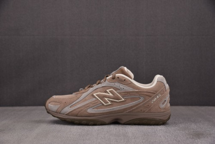 New Balance 204L Mushroom Arid Stone U204LMMA